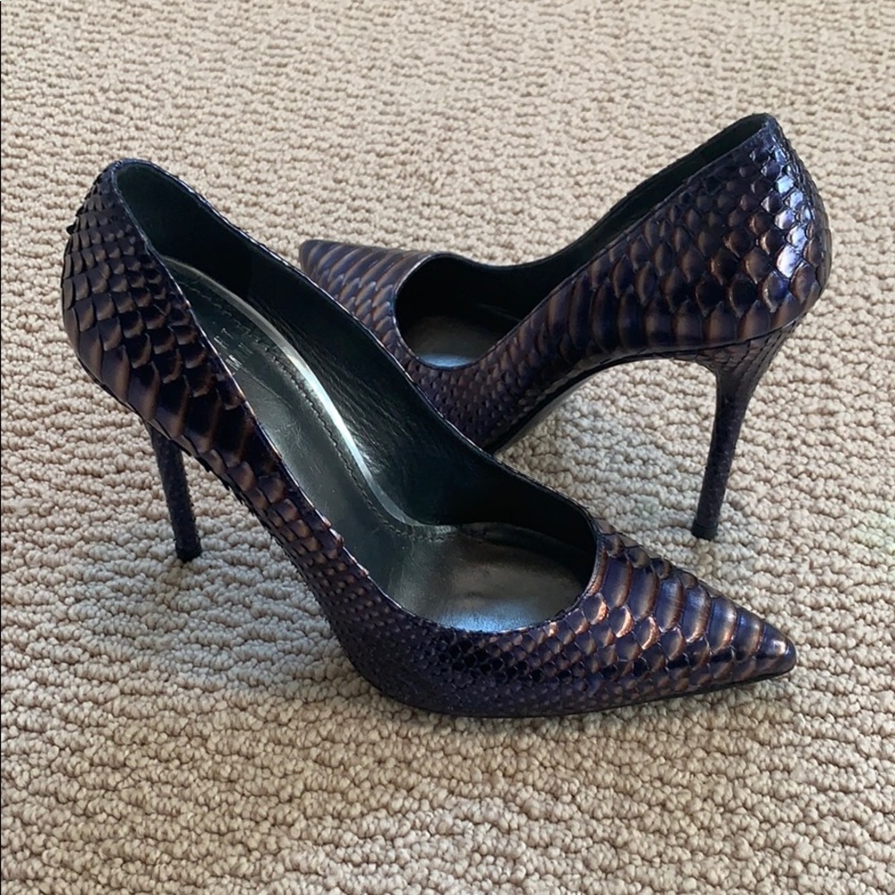 Stuart Weitzman snakeskin pumps